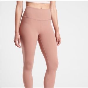 Athleta ultra right rise 7/8 tight, size small